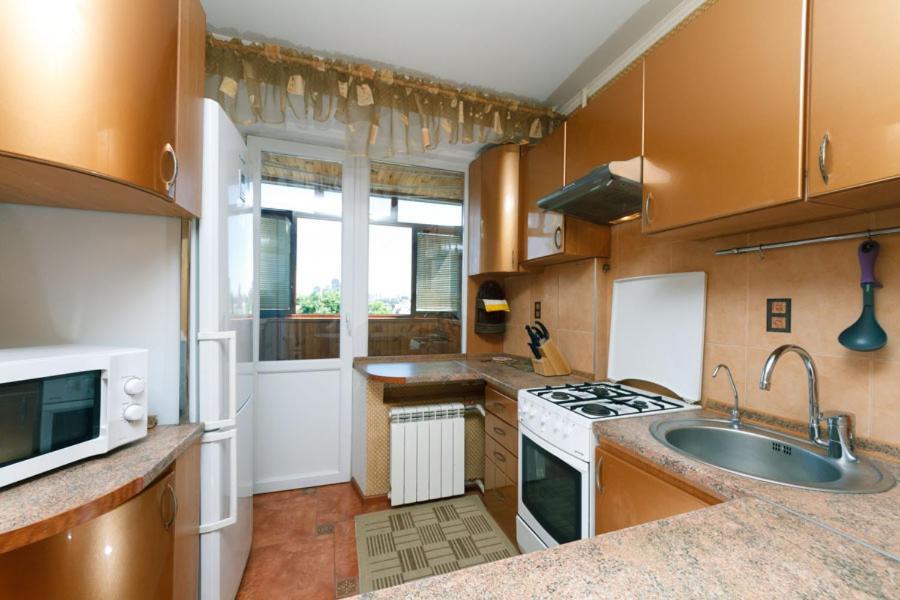 Apartment near Ploschady Lyva Tolstogo Kiew Exterior foto